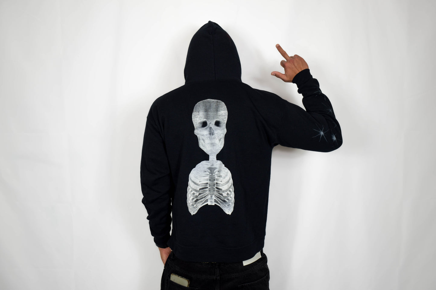 Skeletor Star Hoodie Size M fits like a baggy S